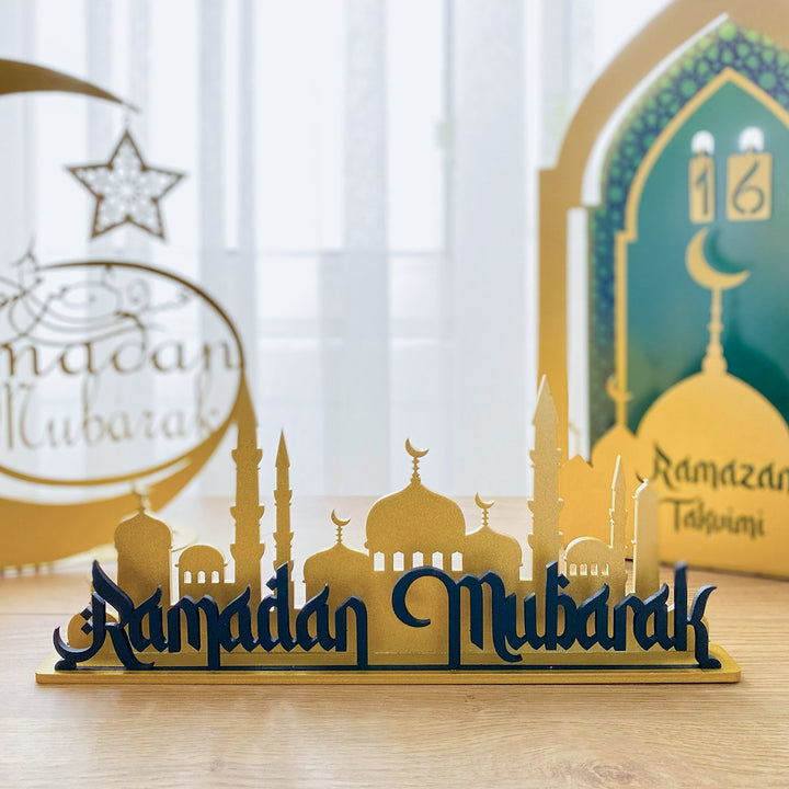 Ramadan Mubarak Yazılı Metal Masaüstü Ramazan Dekoru - WAMH109