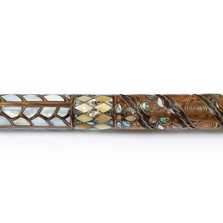 El Yapımı Sedef ve Bakır Tel İşlemeli Küre Başlıklı Ahşap Baston - WAAH105
