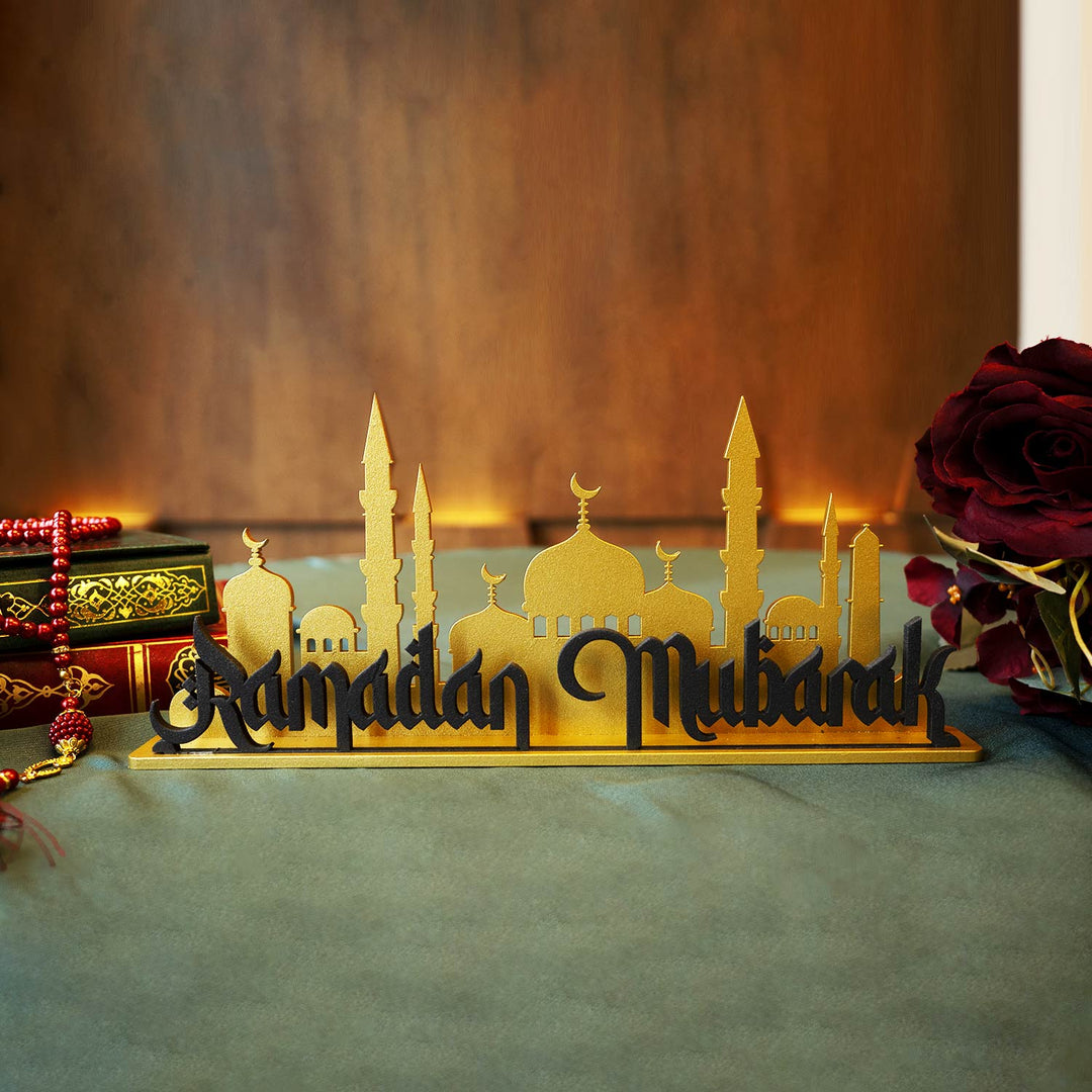 Ramadan Mubarak Yazılı Metal Masaüstü Ramazan Dekoru - WAMH109