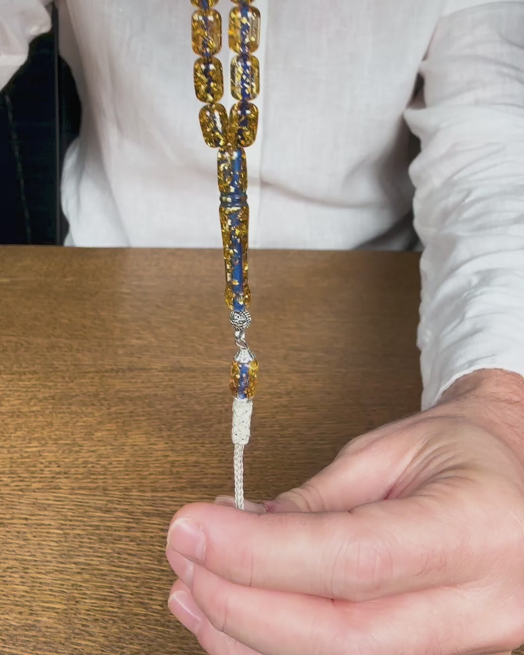 Kazaz Püsküllü Altın Varaklı Pleksi Glass Uçak Camı Kapsül Kesim Tesbih - WATD980