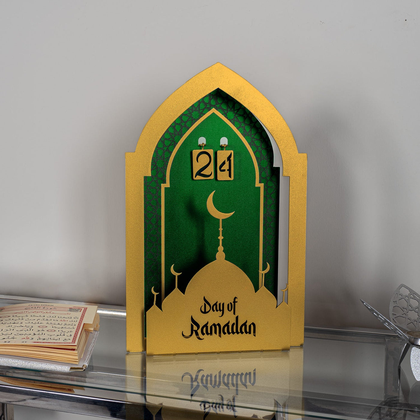 3 Boyutlu "Day of Ramadan" Yazılı Metal Masaüstü Takvimi - WAMH148